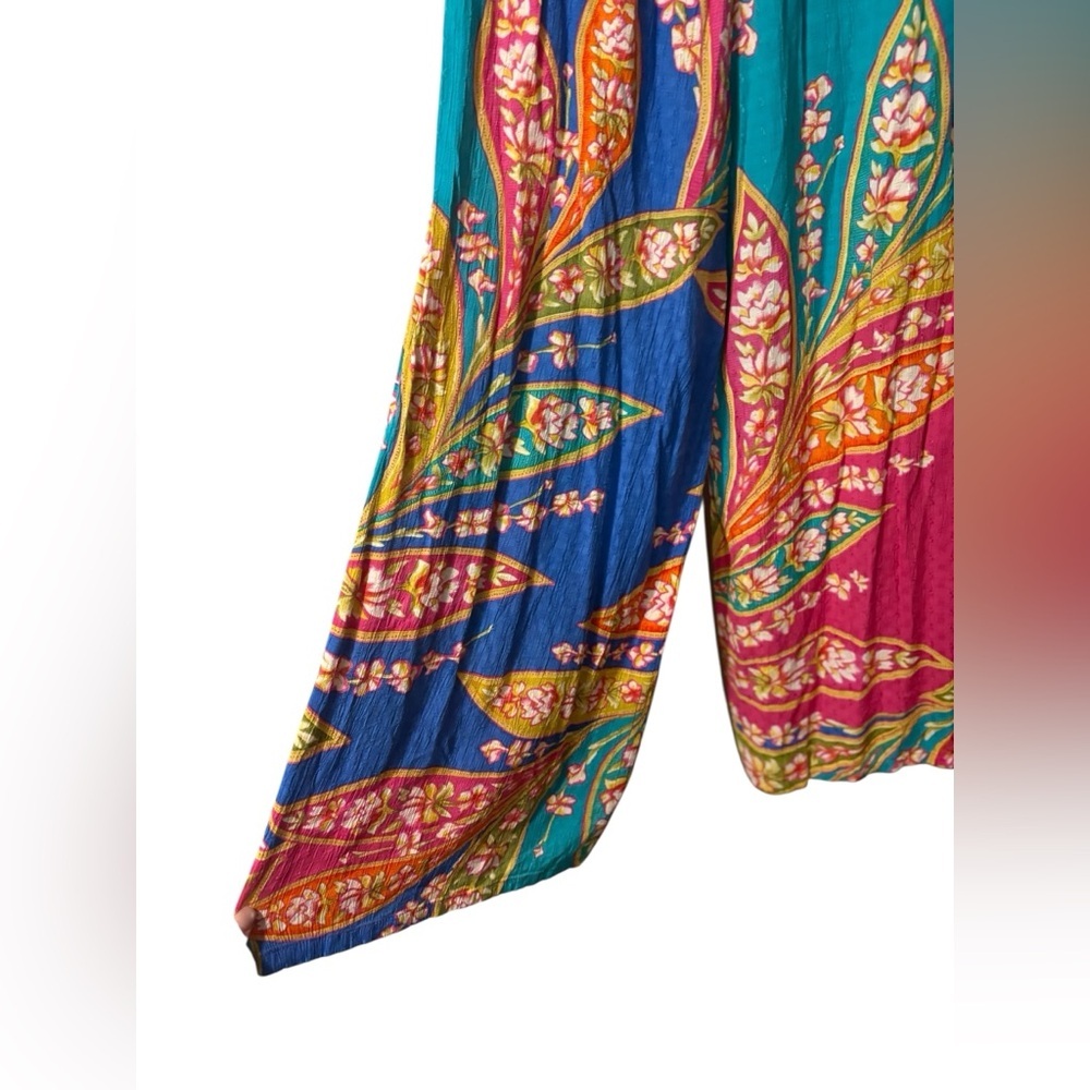 Haute Hippie Teal & Magenta Floral Pattern Cropped Pants - Picture 5 of 7